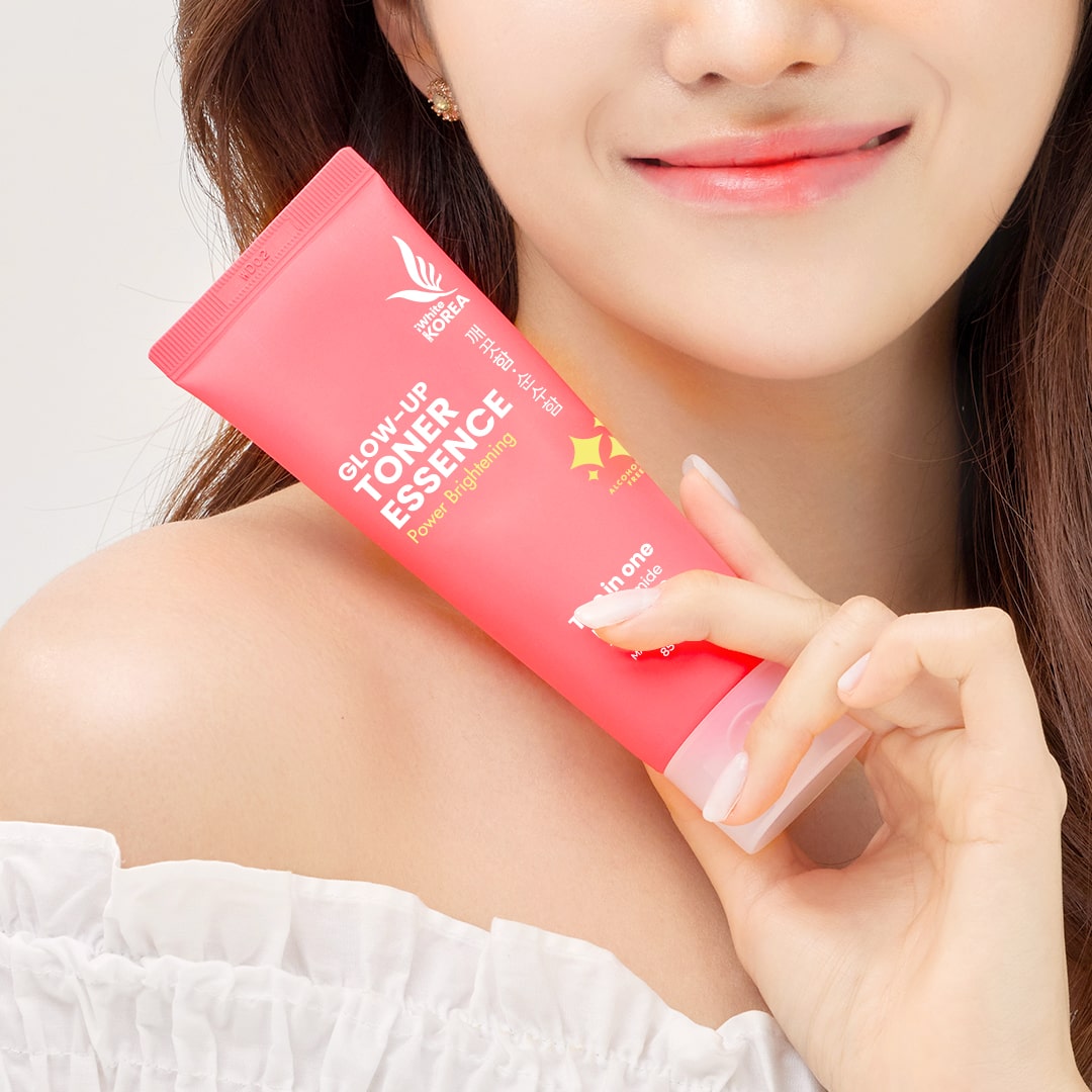 Glow-Up Toner Essence - Image 2